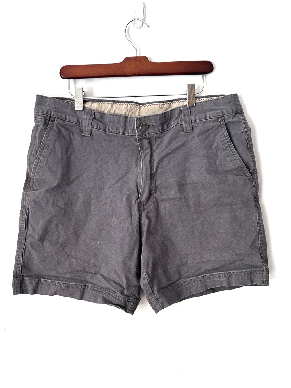 Columbia Shorts Men’s 36 Gray Regular Fit 7”